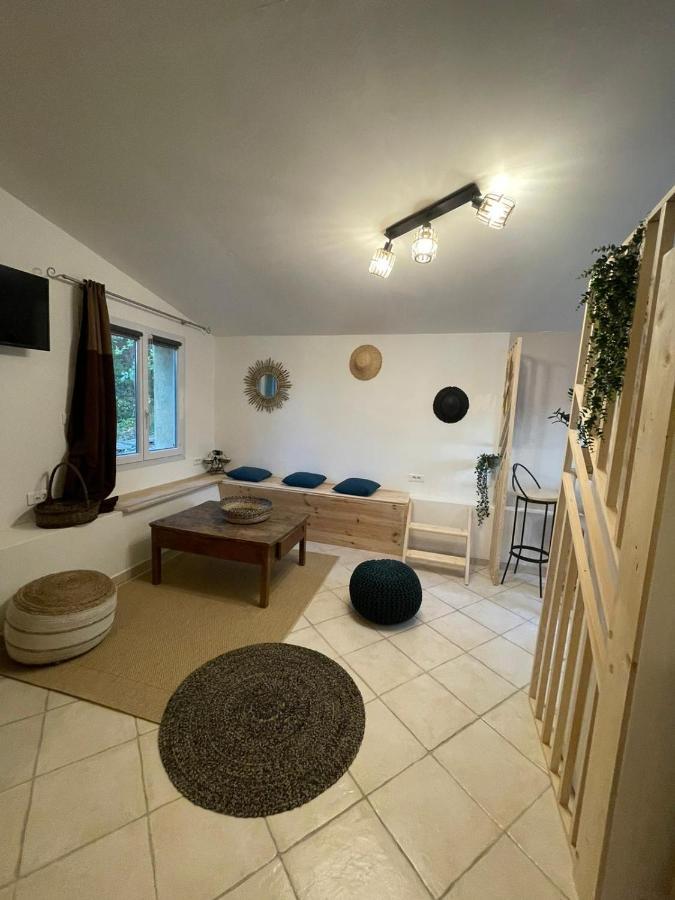 Apartamento L'escapade. Entre Aix Et Marseille, Pleine Nature.